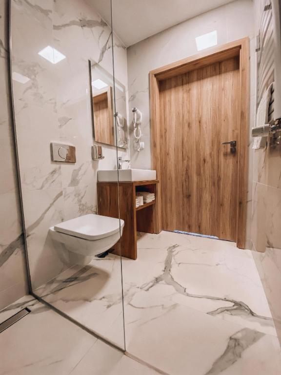 La Park Aparthotel Kudowa-Zdrój Exteriör bild